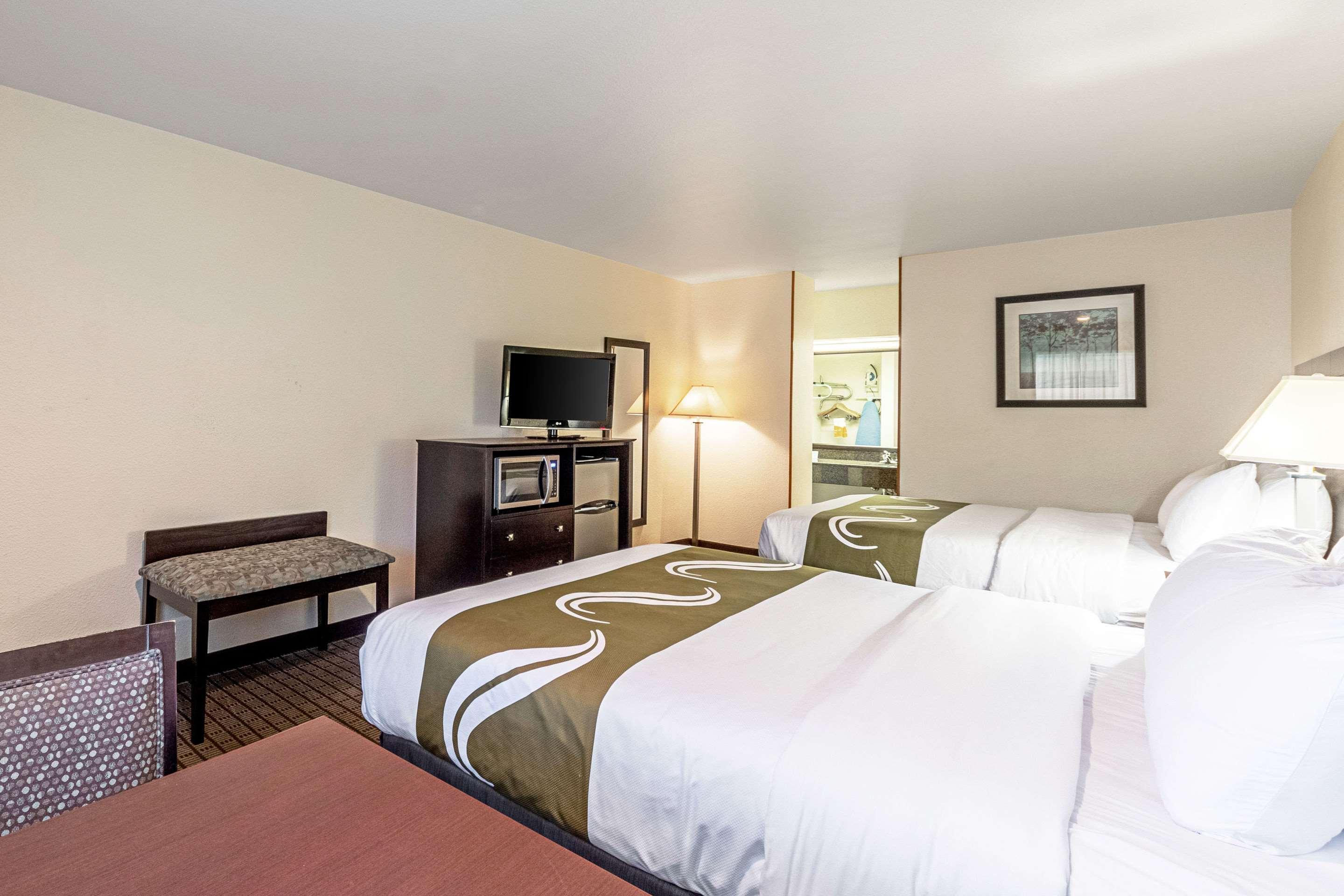 Quality Inn Three Rivers Екстериор снимка